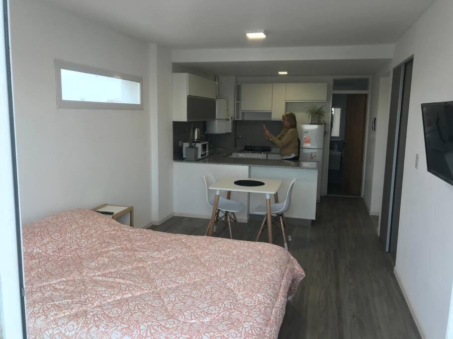 Studio Francia (Fac. Medicina, HECA, UCA. Parque) Apartment in Rosario