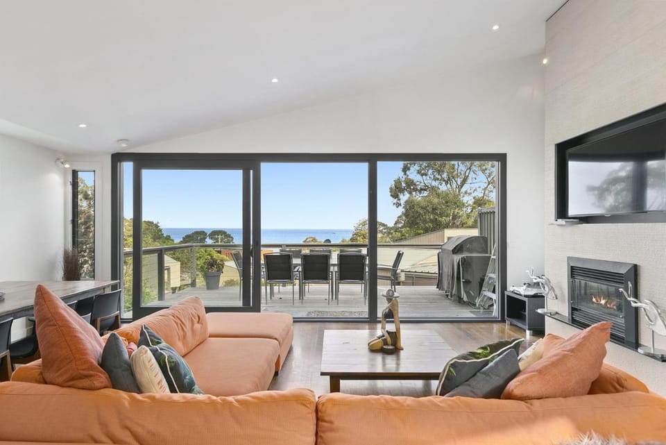 Breakers 4 House in Lorne