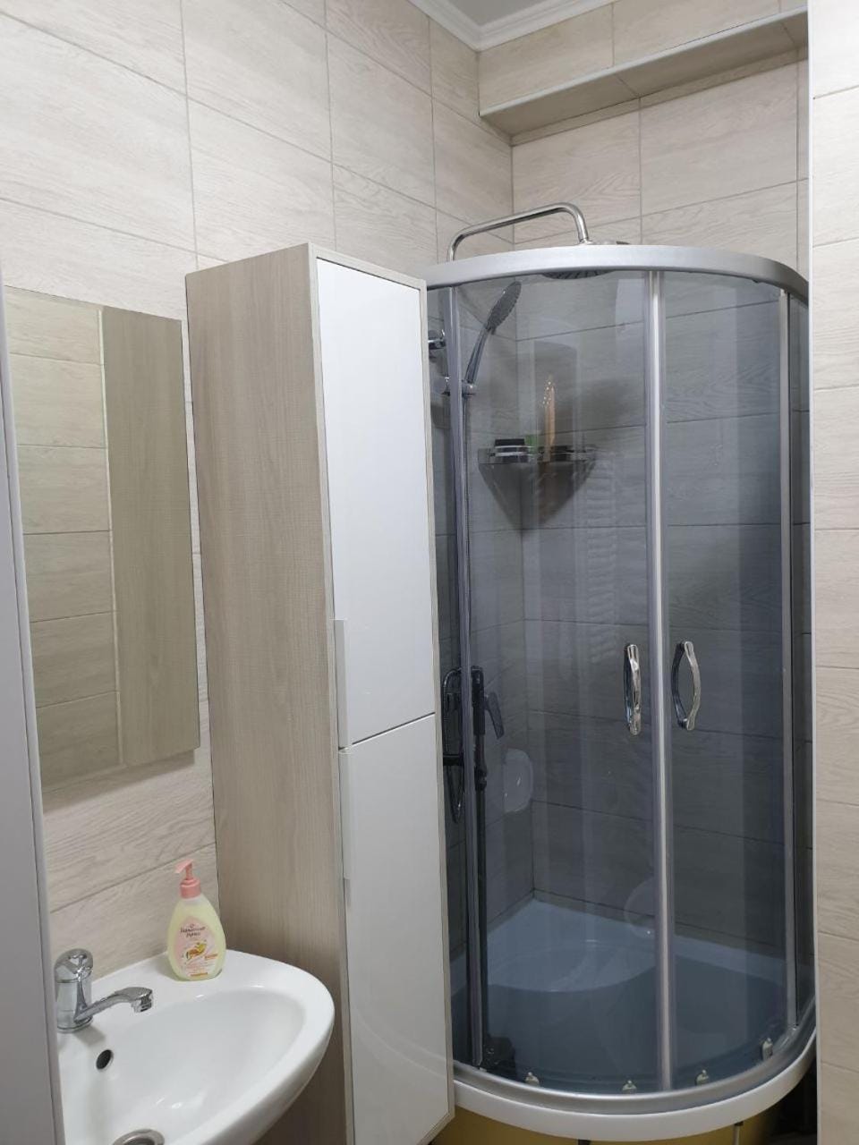 Иссыкуль, Центр Отдыха Радуга Apartment in Almaty Region, Kazakhstan
