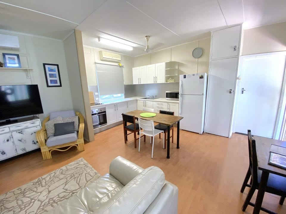 Exmouth Villas Unit 28 House in Exmouth