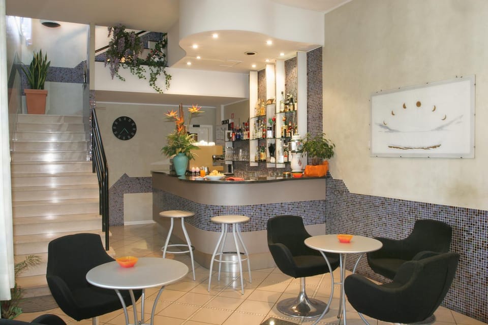 Lounge or bar