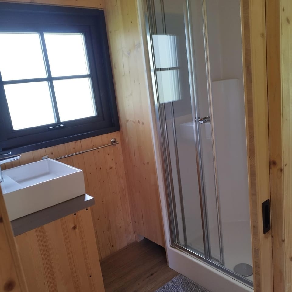 Camping des Tourbières - Gîtes Campground/ 
RV Resort in Nouvelle-Aquitaine