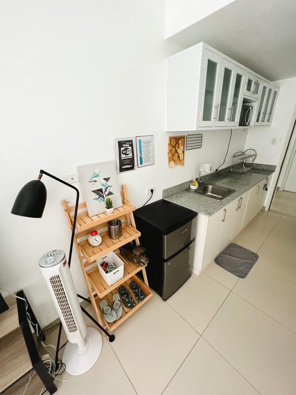 Tagaytay Staycation 1Br w/ Balcony at SMDC Cool Suites Apartment in Tagaytay