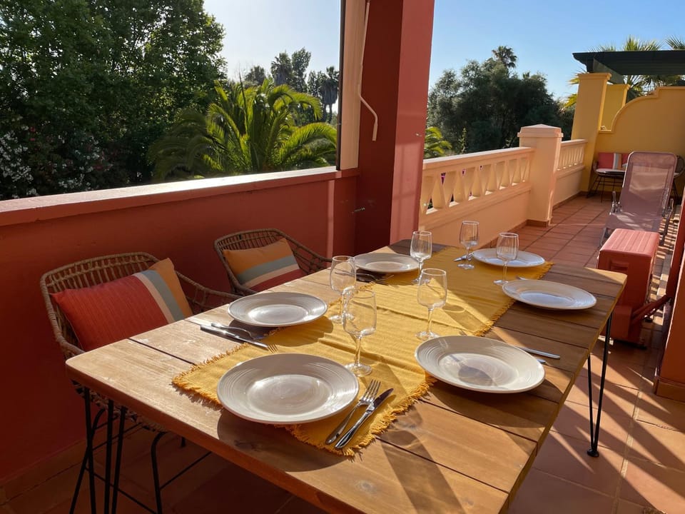 Balcony/Terrace, Balcony/Terrace, Dining area