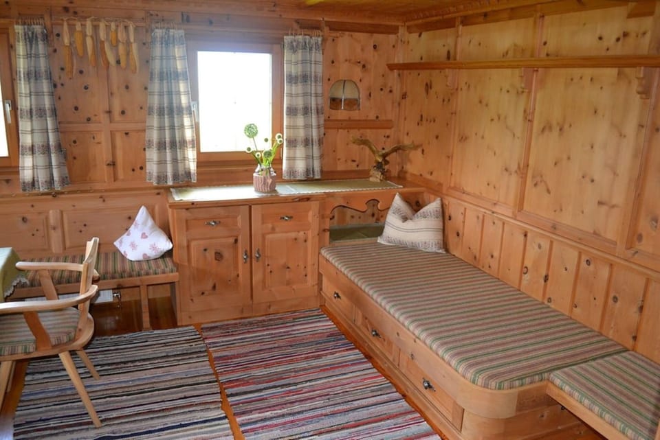 Property building, Living room, Bedroom