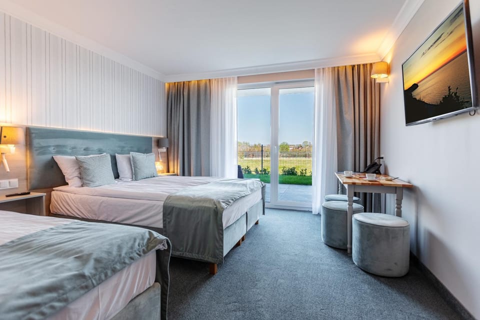 Bed, Balcony/Terrace, Other