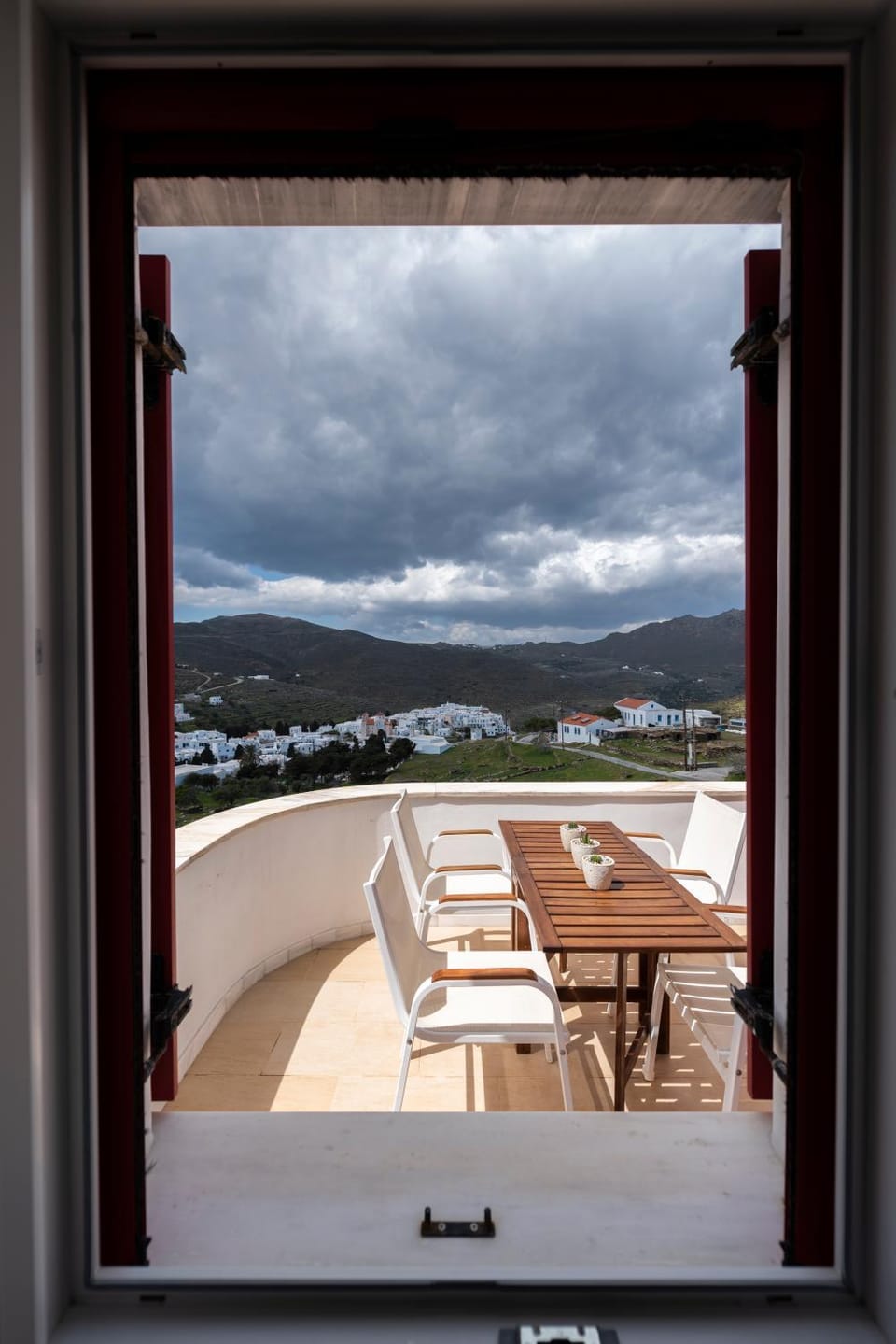 Balcony/Terrace, Mountain view