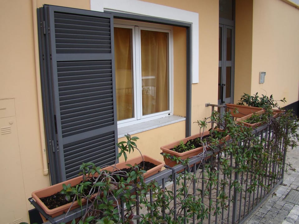 Property building, Inner courtyard view