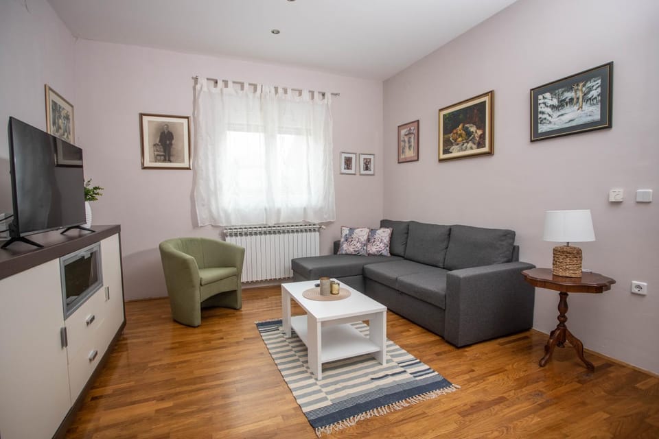 Apartman Gundulić Apartment in Croatia