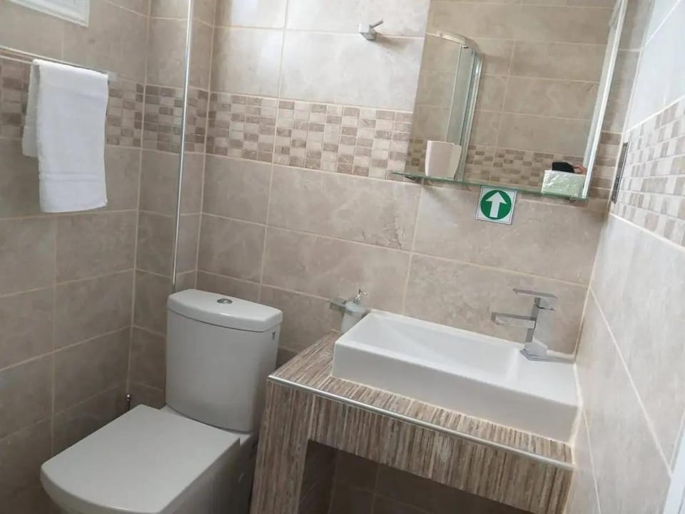 Panoramic Holidays - Deluxe 5 Apartment in Peyia