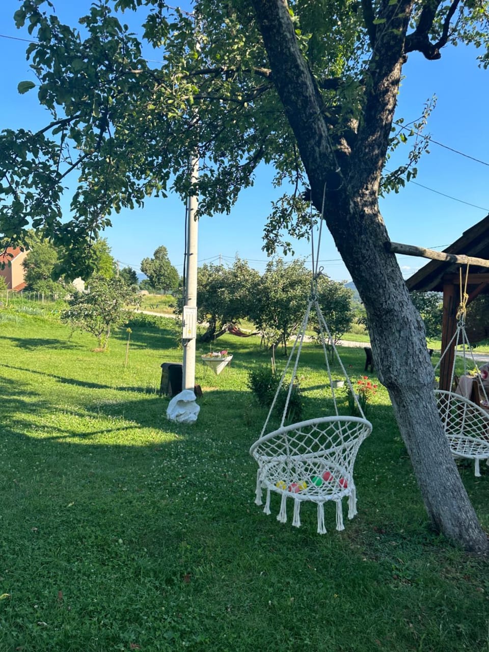 Garden view, Mountain view