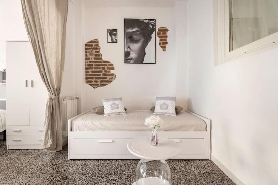 Santa Croce Apt Apartment in Florence
