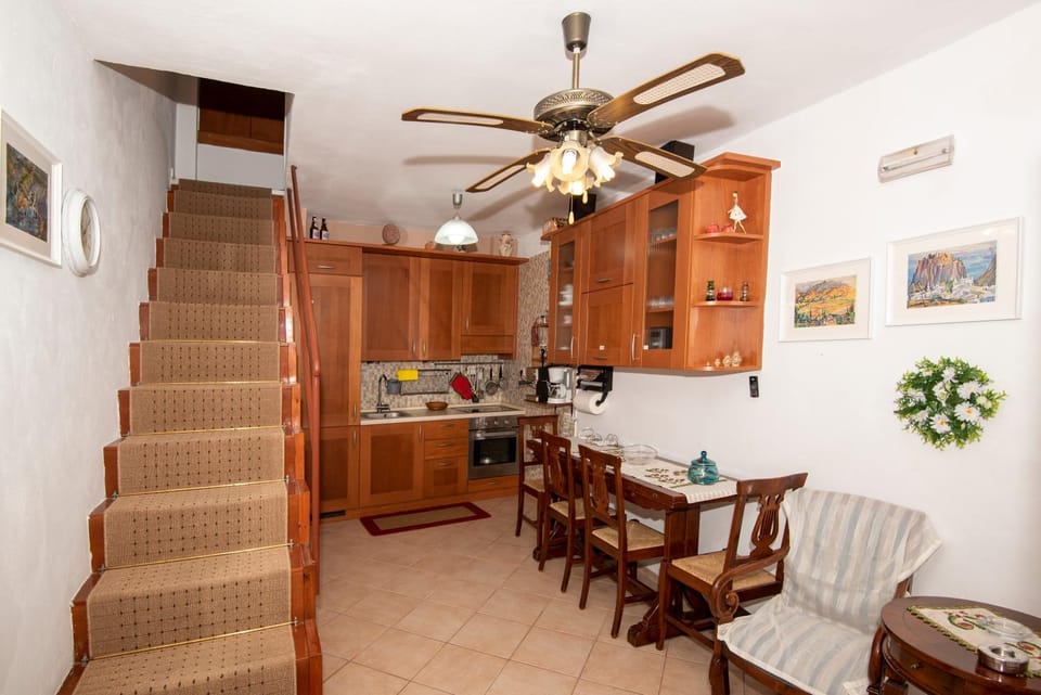 Mimosa cozy maisonette House in Rethymno