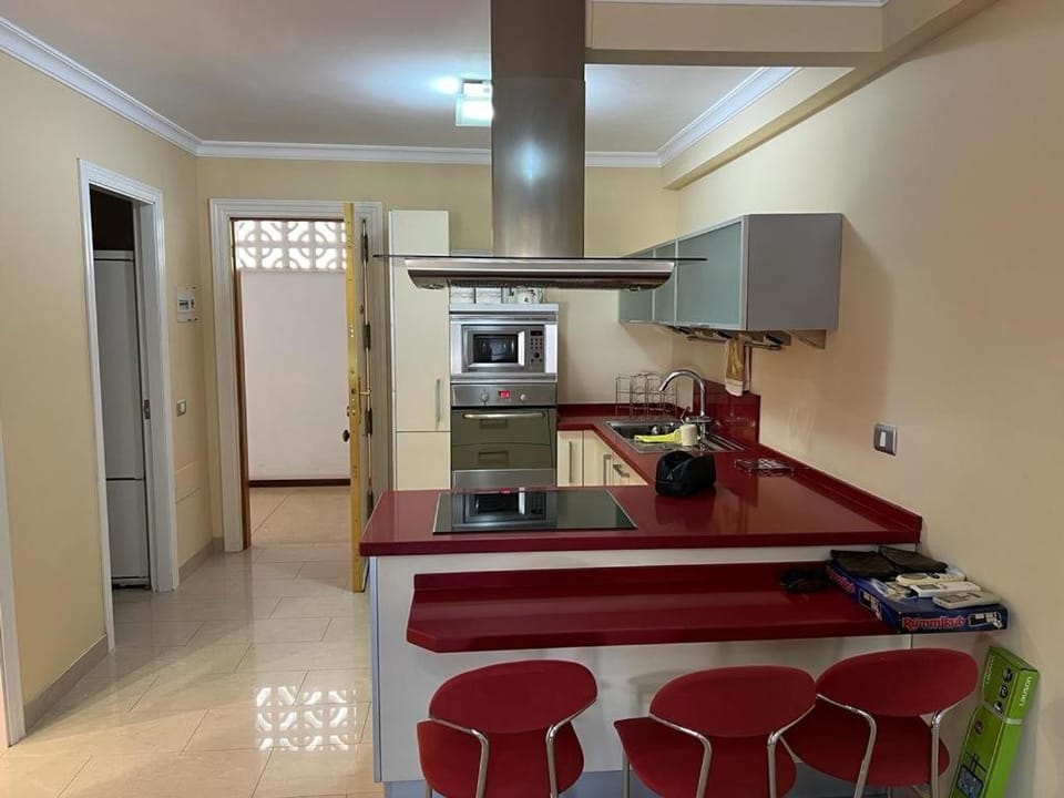 Kitchen or kitchenette, Living room