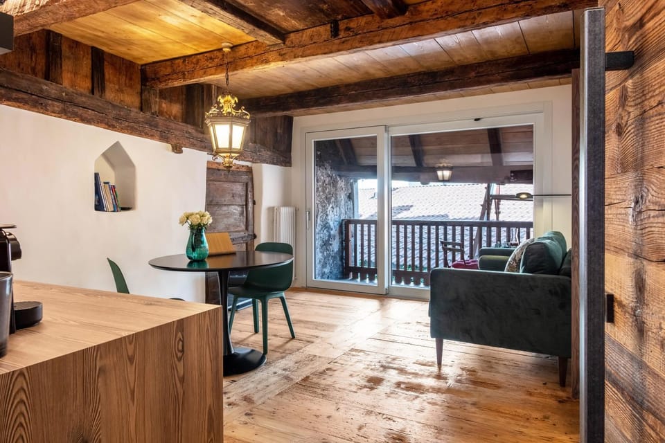 Property building, Living room