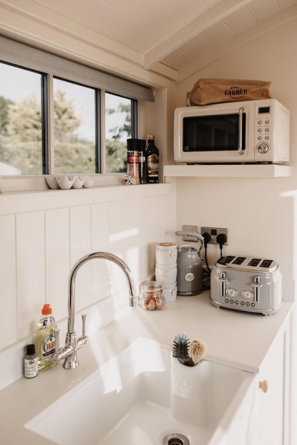 Kitchen or kitchenette, kitchen, kitchen