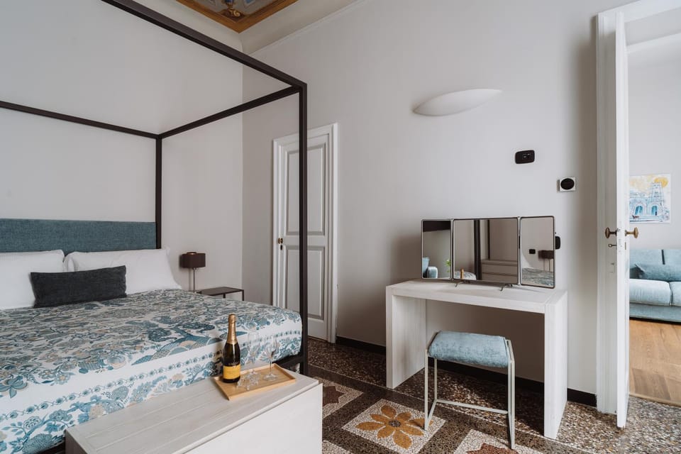 Bedroom, Alcoholic drinks