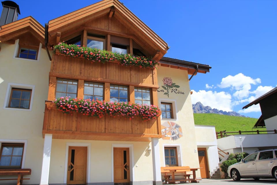 Facade/entrance, Bird's eye view, View (from property/room), Hiking, Cycling