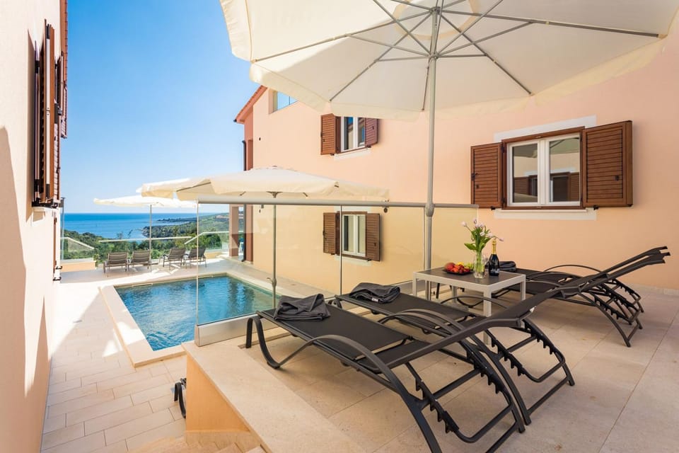 Bella Vista Apartments Bed and Breakfast in Istria County