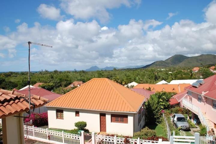 Bougainvillea de rêve Apartment in Sainte-Anne