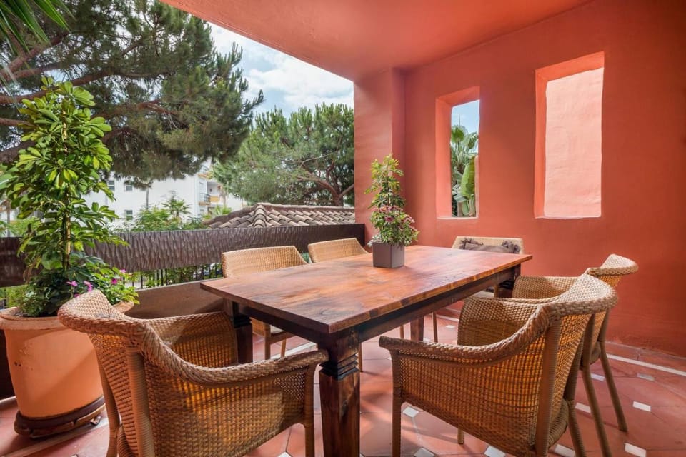 Elviria Beachfront 3 Pools 250m to Sand Apartment in Marbella
