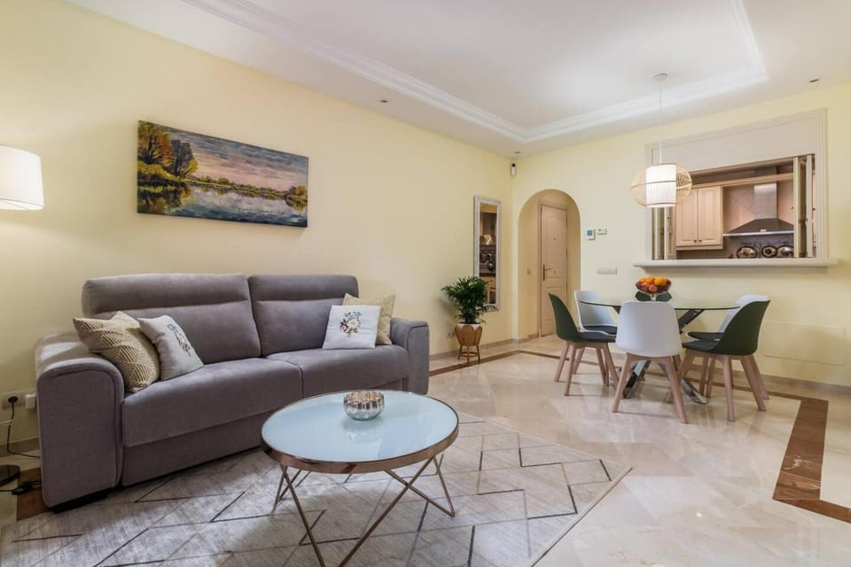 Elviria Beachfront 3 Pools 250m to Sand Apartment in Marbella