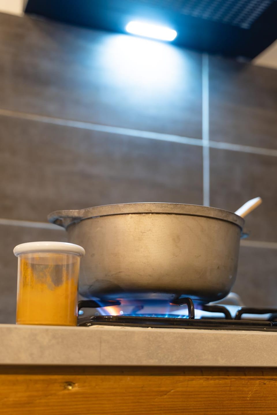 Kitchen or kitchenette, stove