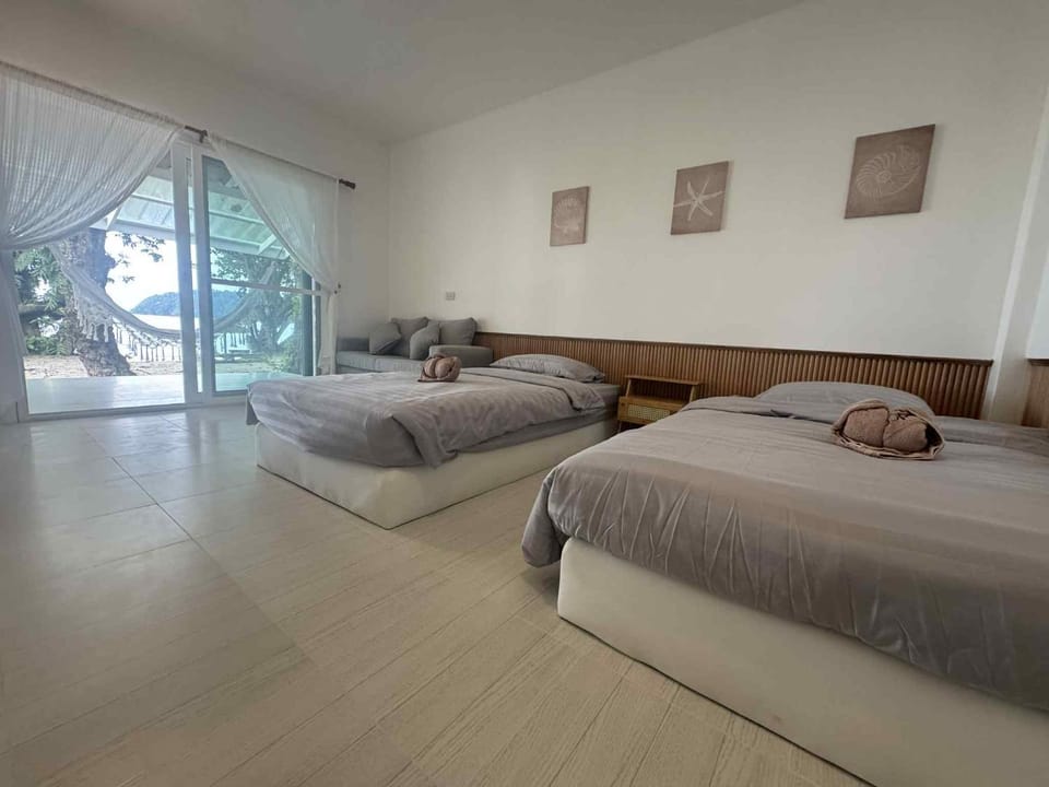 Vijit Bungalow Bed and Breakfast in Ko Phayam