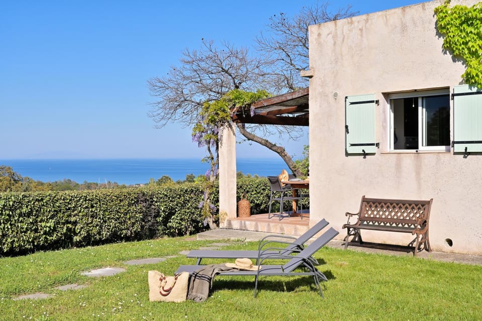 Garden, View (from property/room), Garden view, Mountain view, Sea view