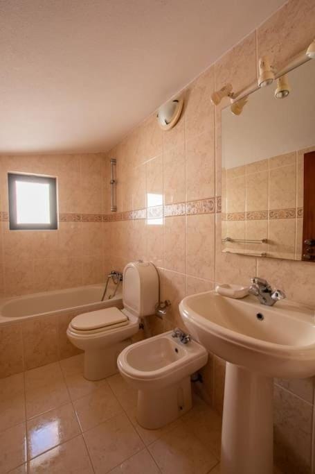 Shower, Toilet, Bathroom, Bath, bidet