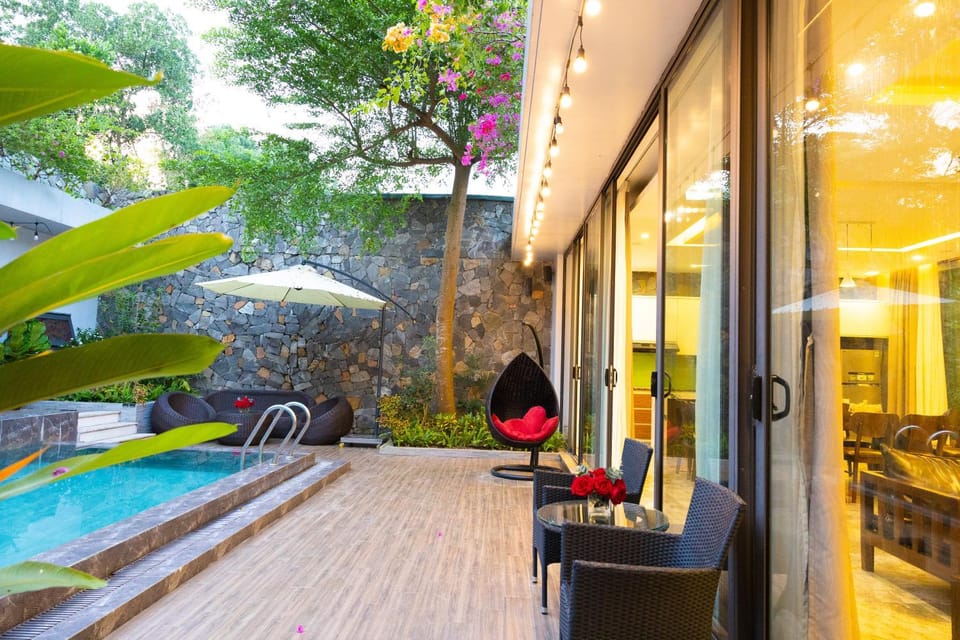 Patio, Seating area, Swimming pool