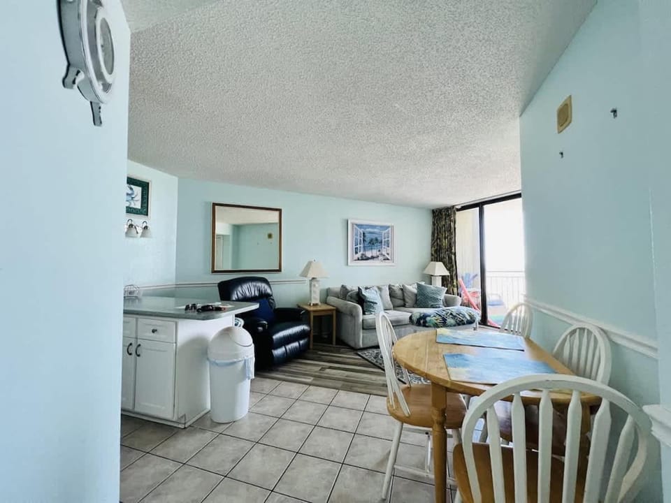 *AWESOME VIEW*PEACEFUL CABANA SECTION*Pools*Hot Tub*T113 House in Myrtle Beach