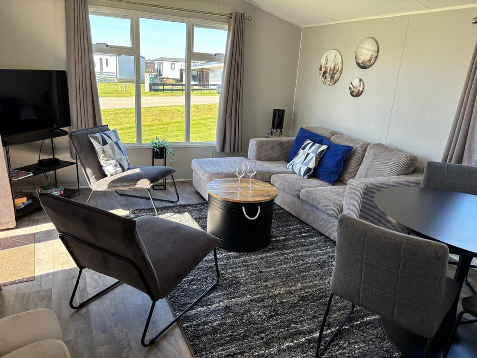 Traumlage neues Ferienhaus Nr45 Meerblick und Meerlage, eingezäunt uWindfang House in North Holland (province)