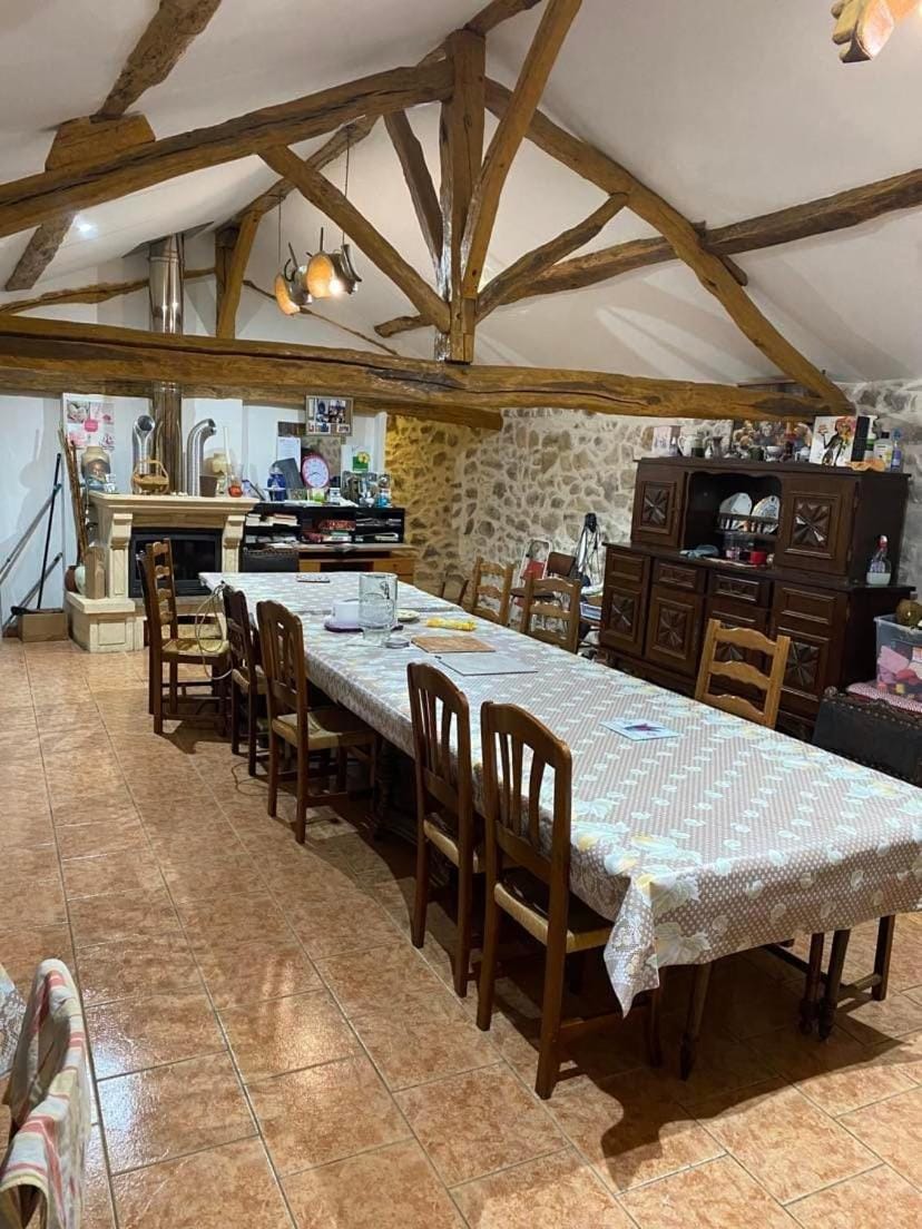 GITE A LA FERME Bed and Breakfast in Occitanie