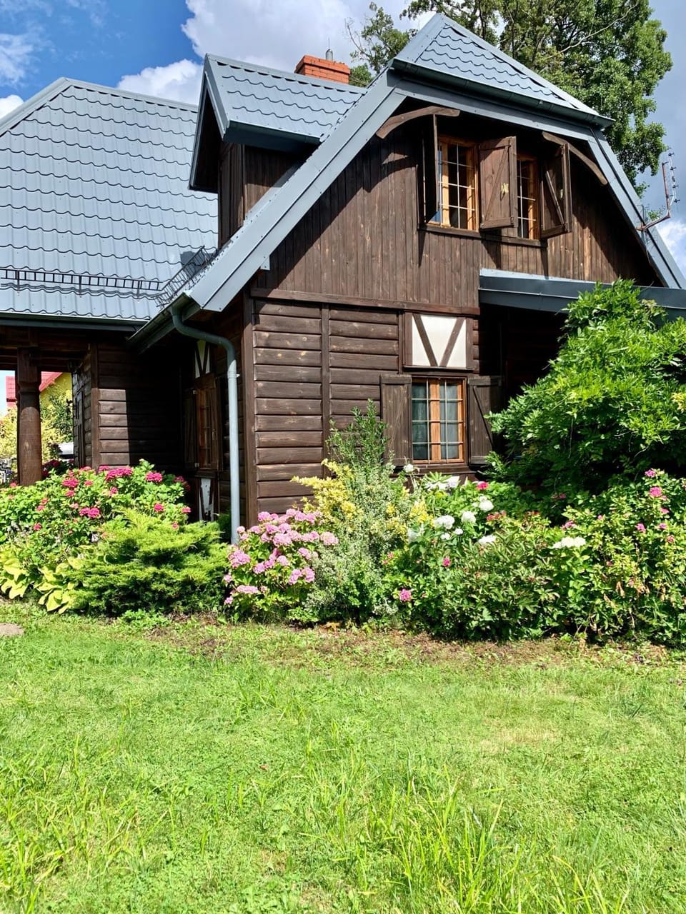 Property building, Garden