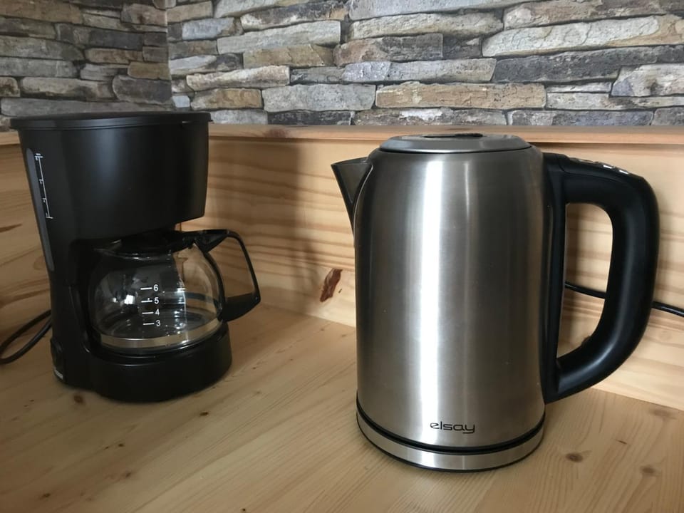 Coffee/tea facilities