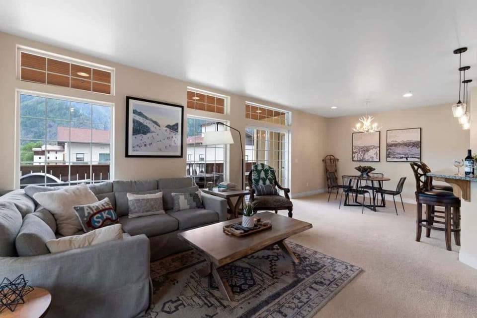 Apres Ski Chalet - Alice Lodging House in Leavenworth