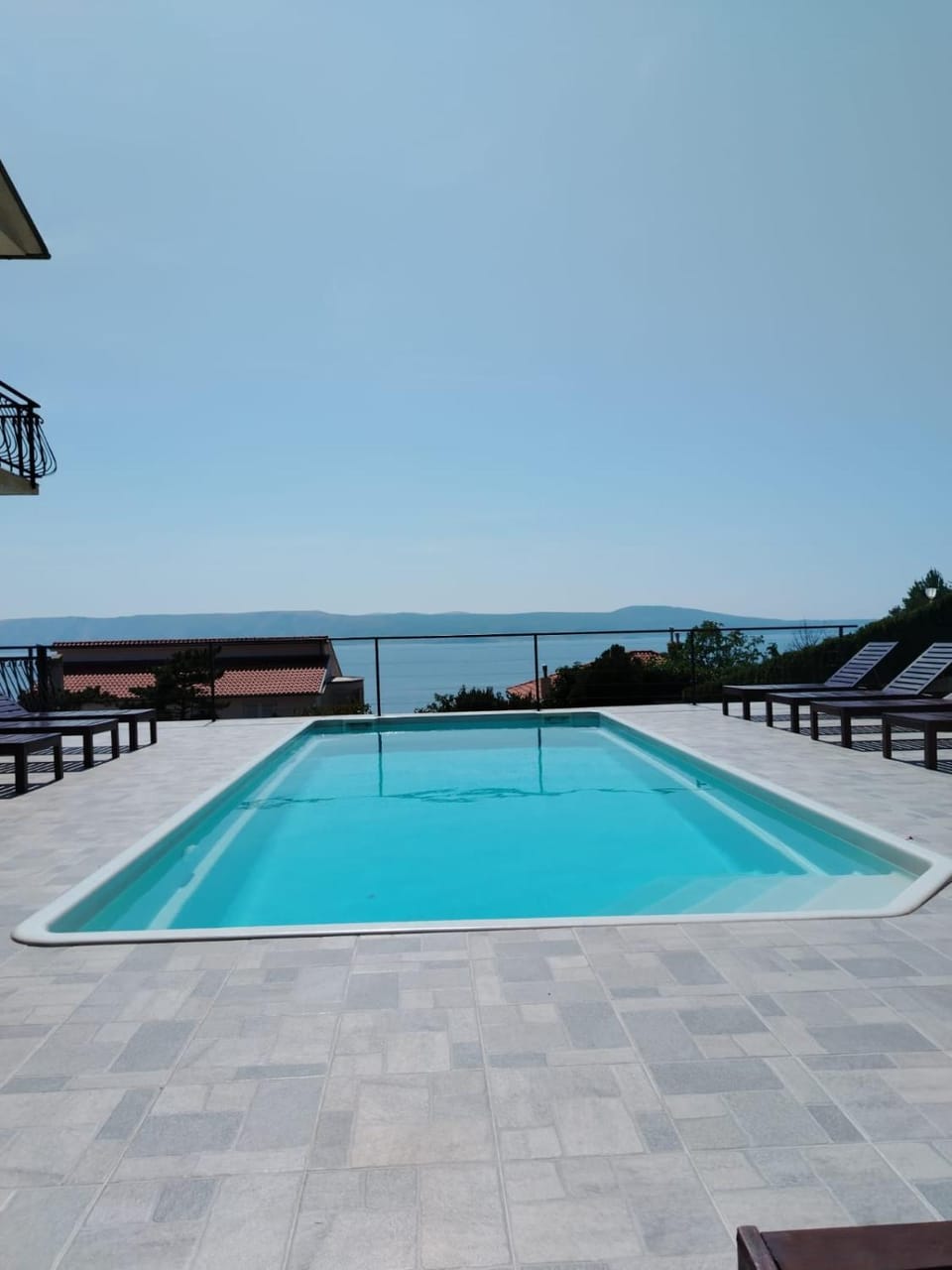 Day, Natural landscape, Pool view, Sea view, Swimming pool, sunbed