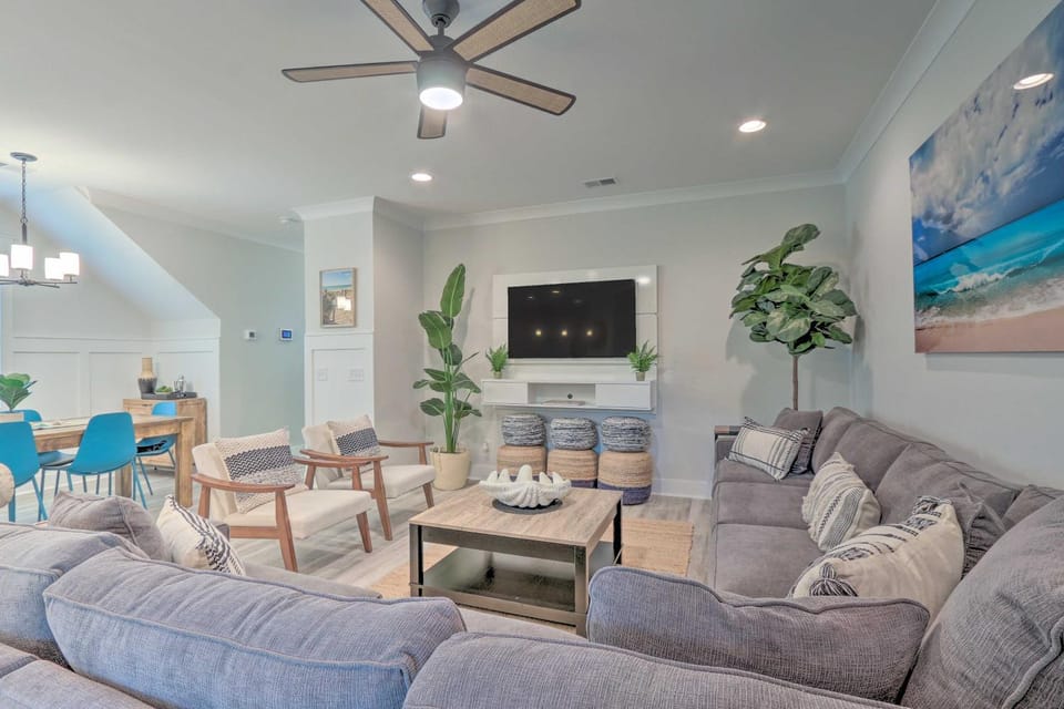 4 Mi to Beach: Family-Friendly Hilton Head Retreat House in Hilton Head Island
