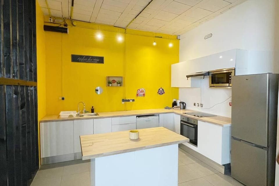 LOFT SALLE FITNESS BILLARD RERC VIDEOPROJECTEUR Apartment in Île-de-France