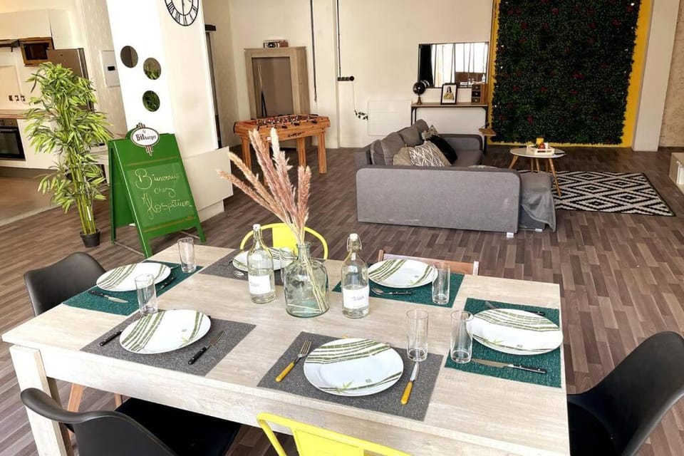 LOFT SALLE FITNESS BILLARD RERC VIDEOPROJECTEUR Apartment in Île-de-France