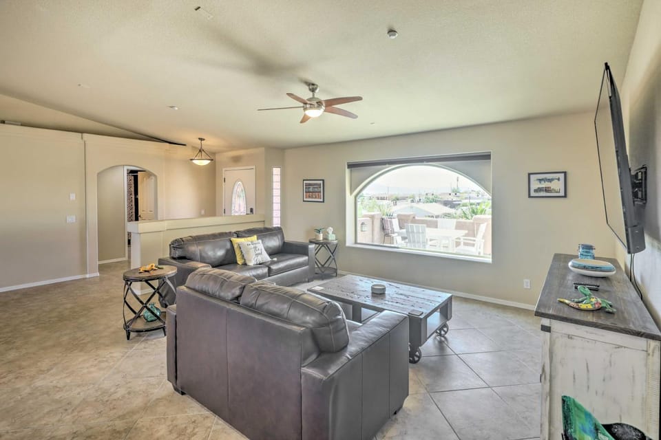 2 Mi to London Bridge: Lake Havasu Getaway House in Lake Havasu City