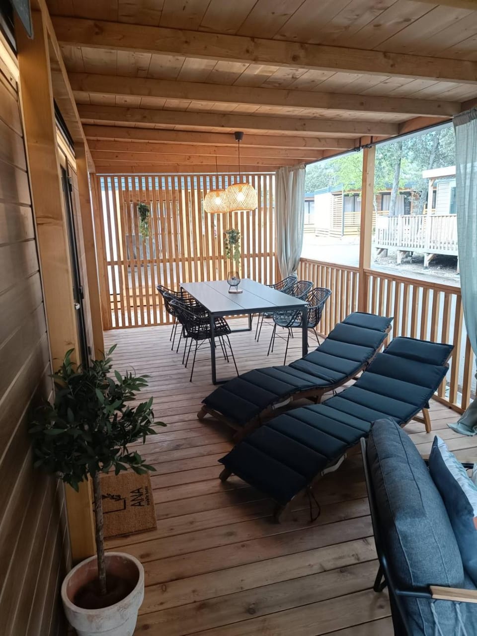Balcony/Terrace, Dining area