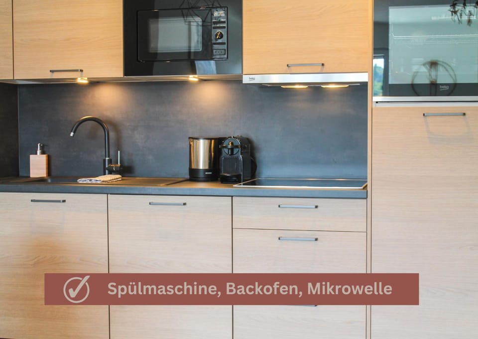 African-Style Apartment - stadtnah, Parkplatz, E-Ladestation für Auto & Fahrräder, Gitterbox für Fahrräder, Fitnessstudio Apartment in Koblenz