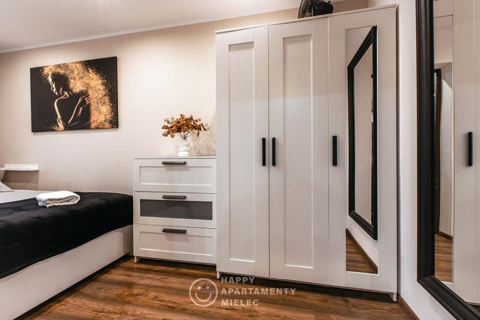 Bed, wardrobe
