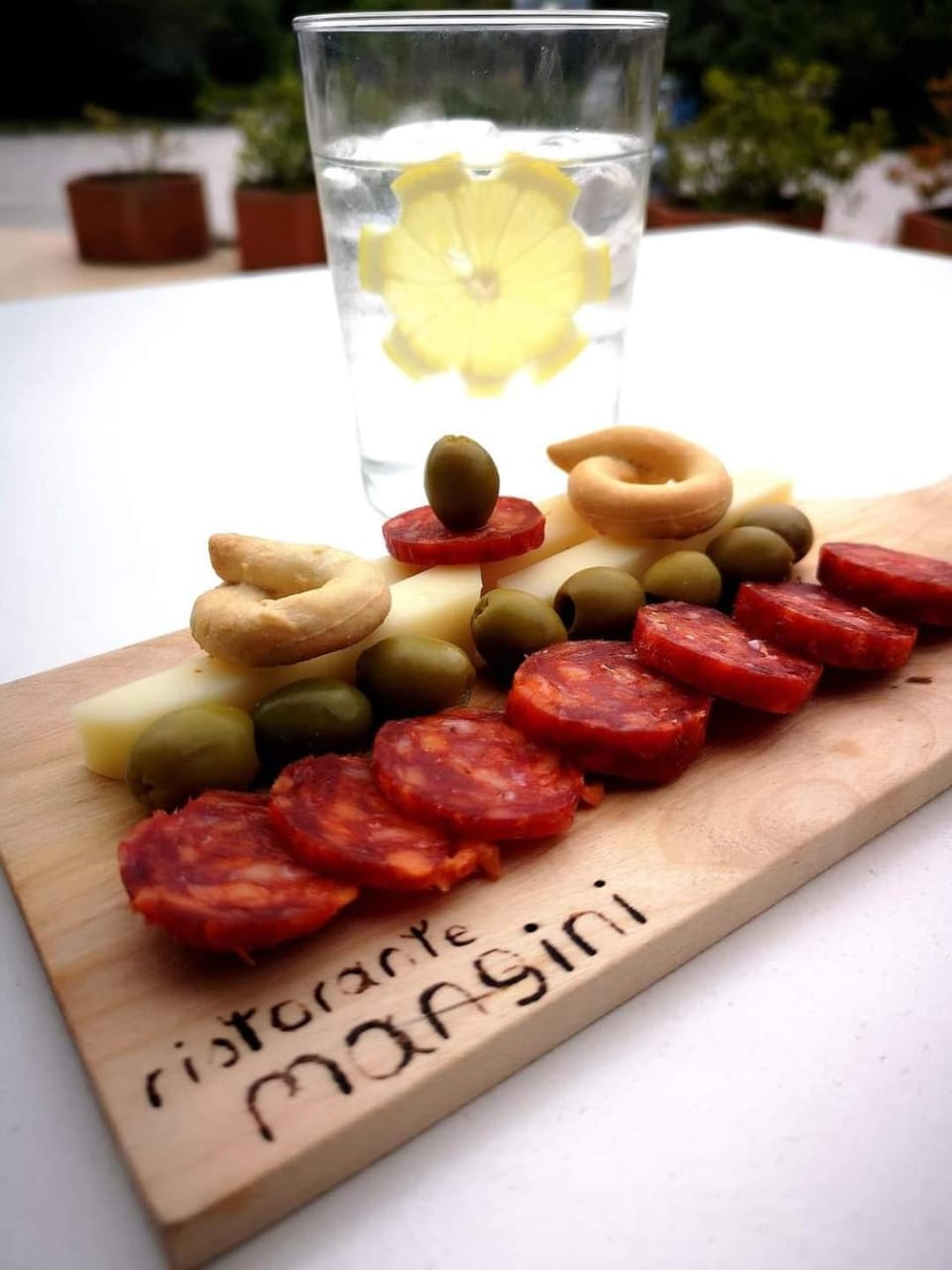 Restaurant/places to eat