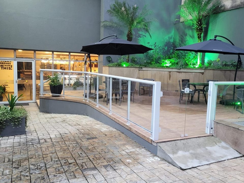 Elegant Flat Paulista Alameda Campinas Garagem , Pool, Ar Cod, Hotel in Sao Paulo City