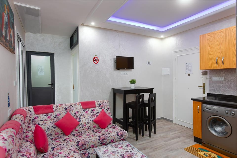 VELASQUEZ Appartements Fast Wifi and Ocean View Apartment in Tangier
