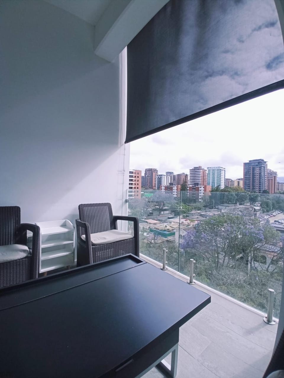 Balcony, 24 7 Self Check-in Long-Stay Ready Airport Apartment in Guatemala City