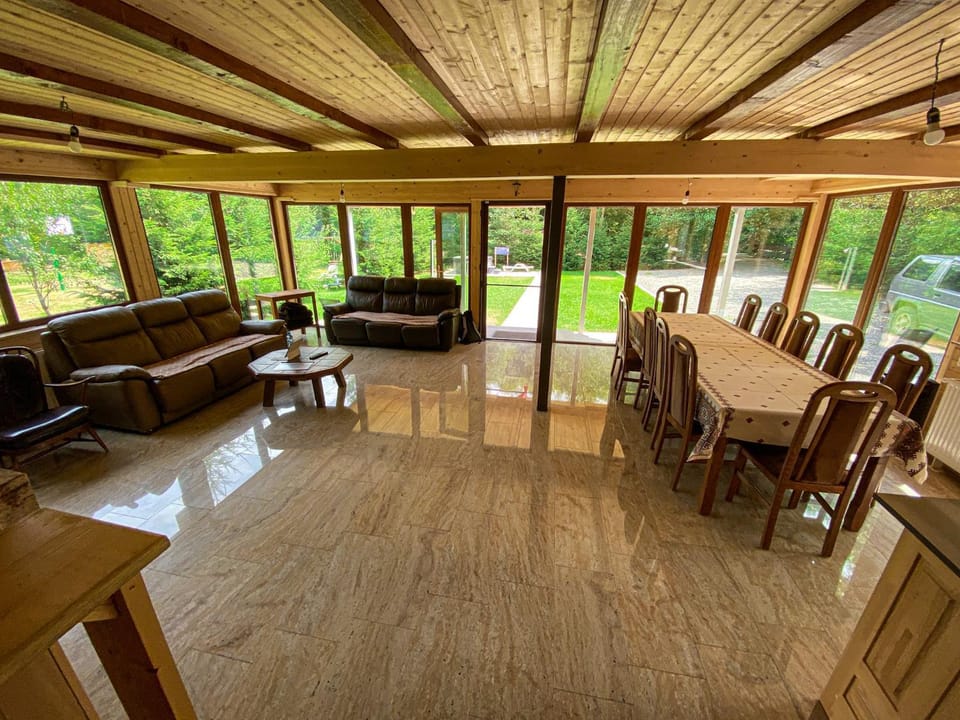 Living room, Dining area